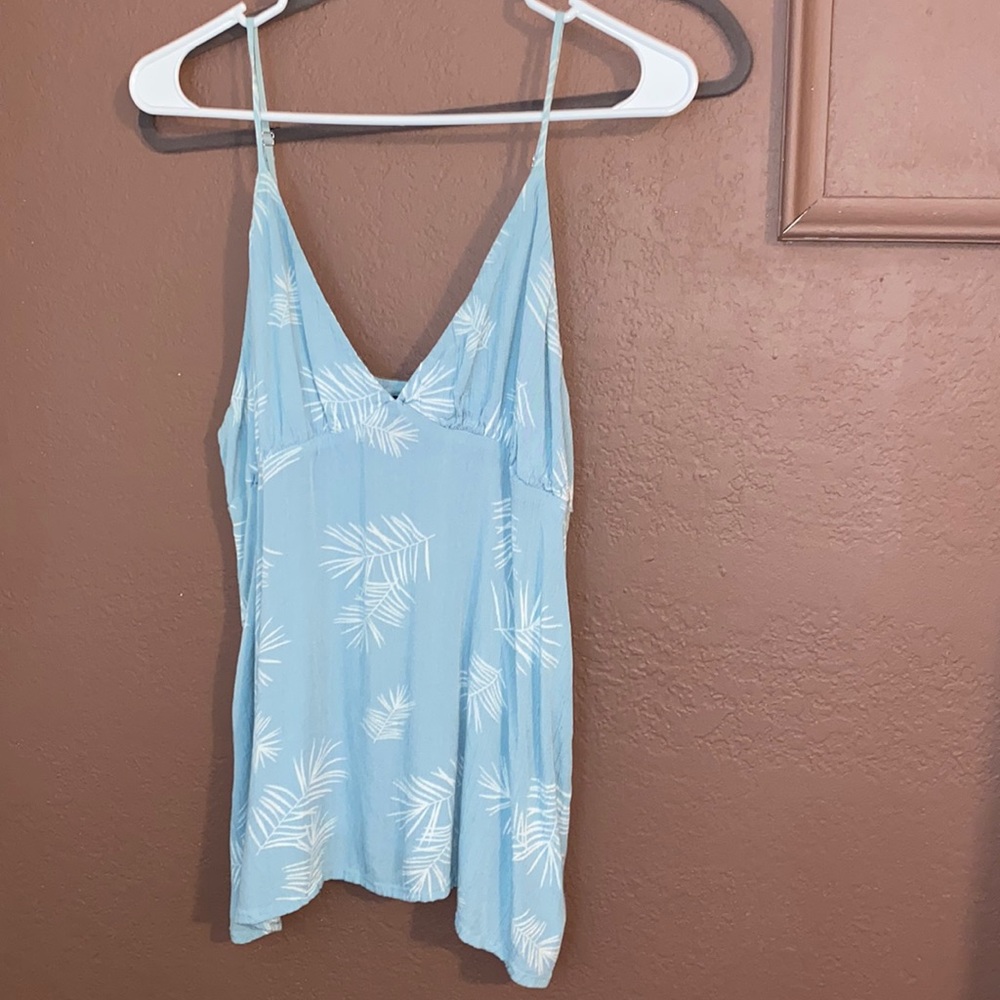 Volcom top